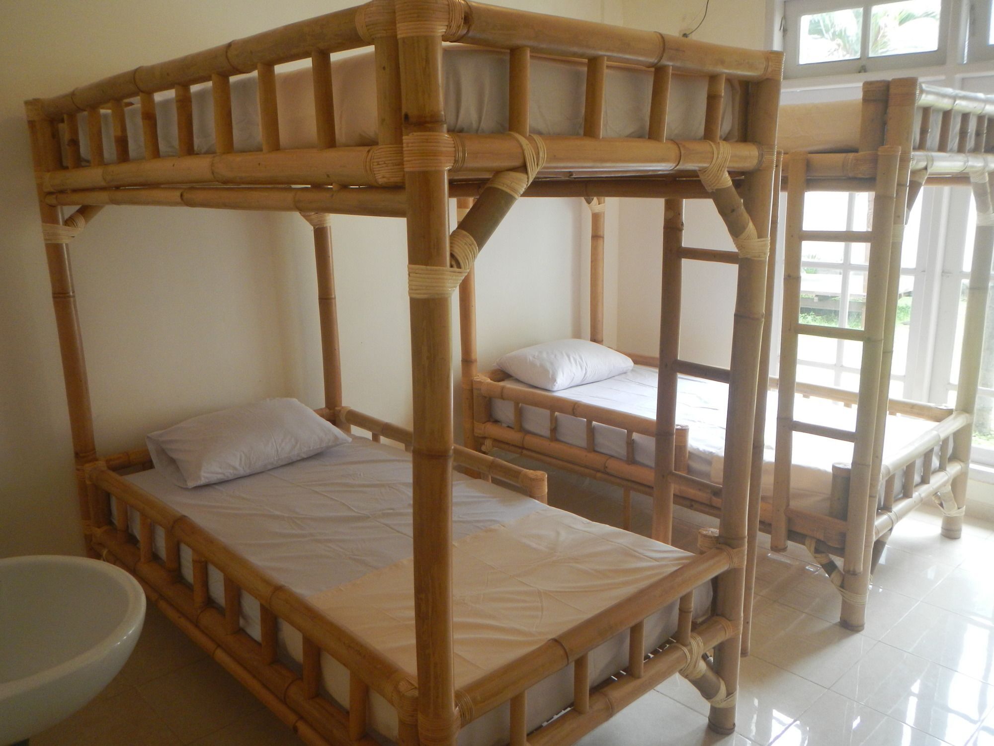 Palmyra Hostel Malang Zewnętrze zdjęcie